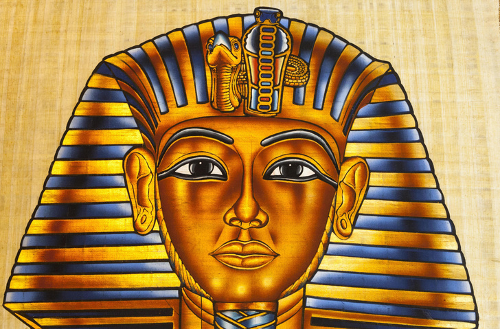 Вы удивитесь: зачем фараоны в Древнем Египте носили странные полосатые платки