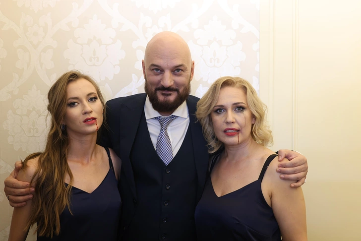 Ксения Эфрон, Максим Бурягин и Маргарита Колотилина