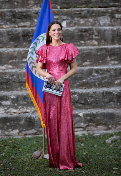 Карибское турне: 10 платьев Кейт Миддлтон, которые доказывают, что она хранитель ценностей монархии