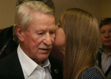 Иван Краско стал для молодой супруги Зевсом