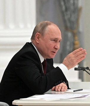 День начинается с санкций: как страны мира отреагировали на признание ЛНР и ДНР