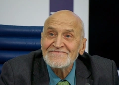 «Внутри я буйвол»: Николай Дроздов о вере, отношении к деньгам и любимой жене