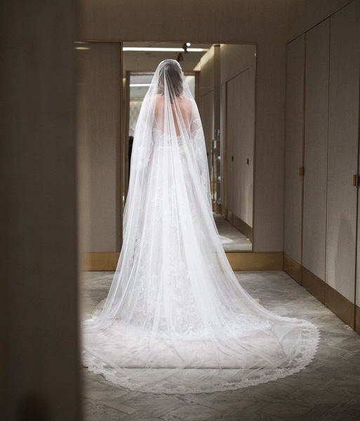 Ксения Собчак показала свадебное платье