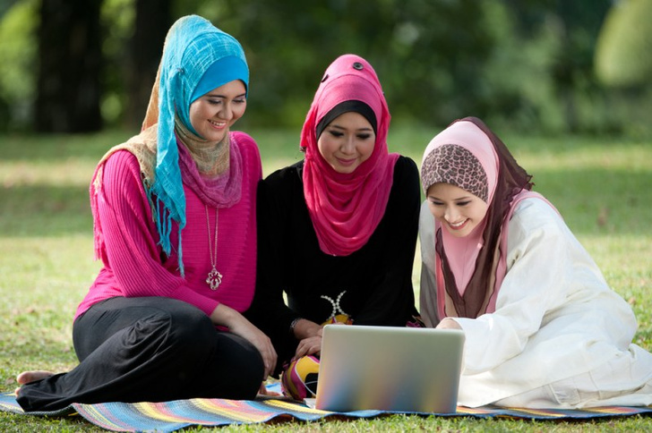 Как завязать мусульманский платок