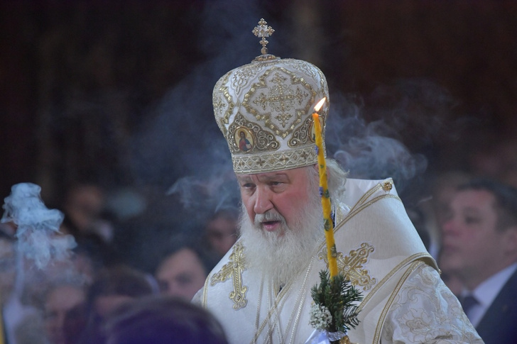 «Процедура эксплуатирует женщин и поощряет торговлю детьми»: патриарх Кирилл высказался о суррогатном материнстве