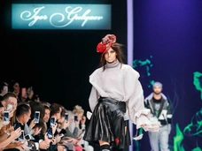 Полина Гагарина стала звездой 37-го сезона Mercedes-Benz Fashion Week Russia