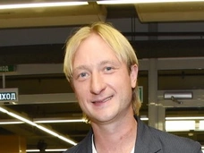 Евгений Плющенко планирует подать в суд из-за слухов о любовнице