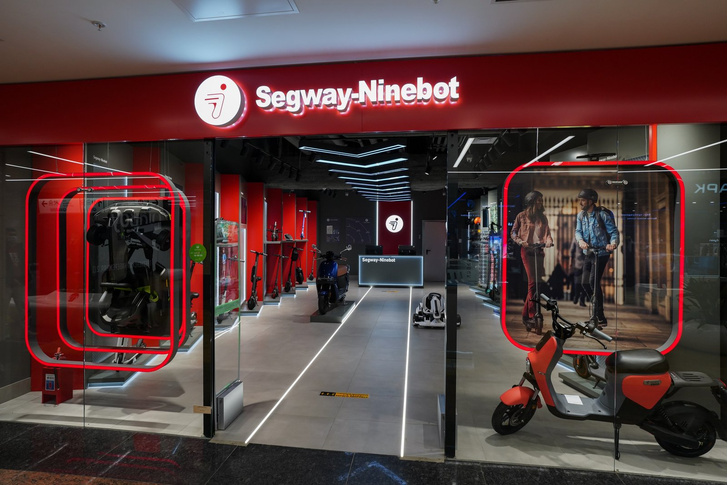 В России открылся первый официальный магазин Segway-Ninebot