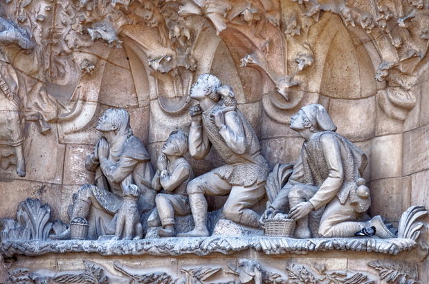 Фото №1 - Собор Sagrada Família: 10 фактов о самом одиозном долгострое мира