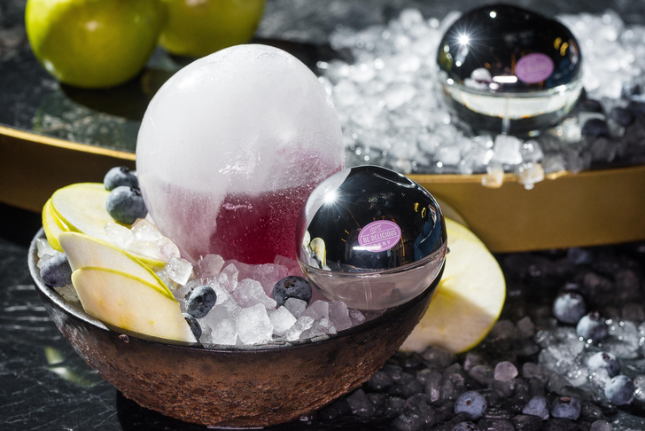 Фото №1 - Наливное яблочко: Touch Chef’s Place & Bar приготовили ягодный сорбет, вдохновленный культовым ароматом DKNY