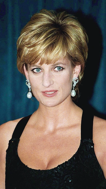 Принцесса Диана на благотворительном вечере в Нью-Йорке, 11 декабря 1995