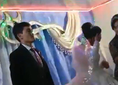 «Не сдержался, и моя рука полетела»: жених из Узбекистана объяснил избиение невесты на свадьбе