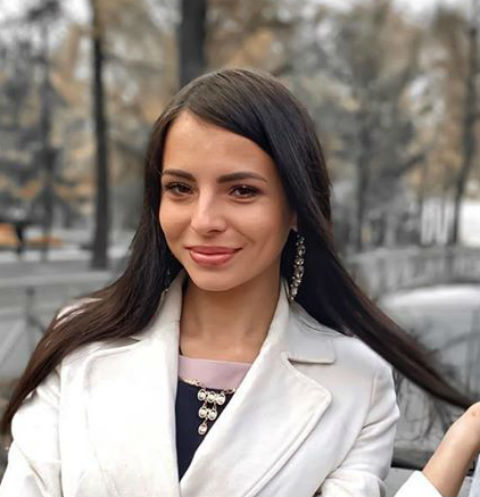 Звезда «ДОМа-2» Ольга Жарикова беременна от избивавшего ее бывшего мужа