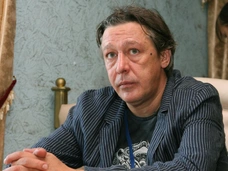 «Он хотел, его не взяли. Больной, изломанный»: Охлобыстин о том, как Ефремов просился добровольцем на СВО