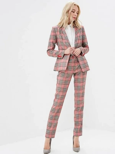 Костюм BezkoЦена: 9 700 руб.Где купить: lamoda.ru