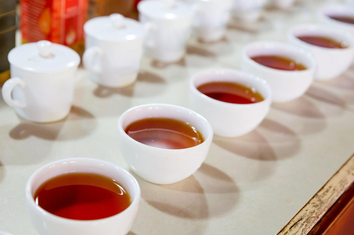 50 оттенков черного: как устроена работа профессионального дегустатора чая