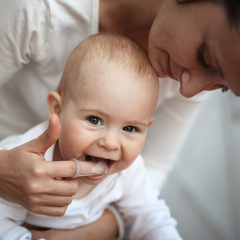 Почему важно ухаживать за молочными зубами ребенка
