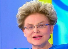 Похудевшая на 10 килограммов Елена Малышева одевается в дорогих бутиках