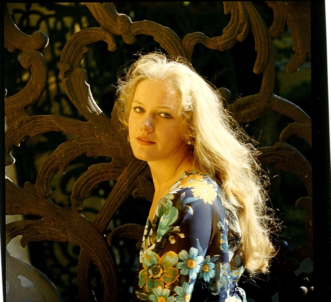 Елена Проклова