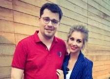 Кристина Асмус забыла обо всем во время отдыха с семьей