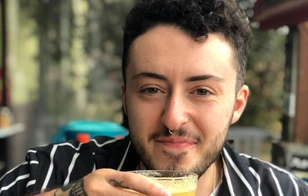 Женщина, ставшая мужчиной в 18 лет, осознала ошибку и захотела все вернуть