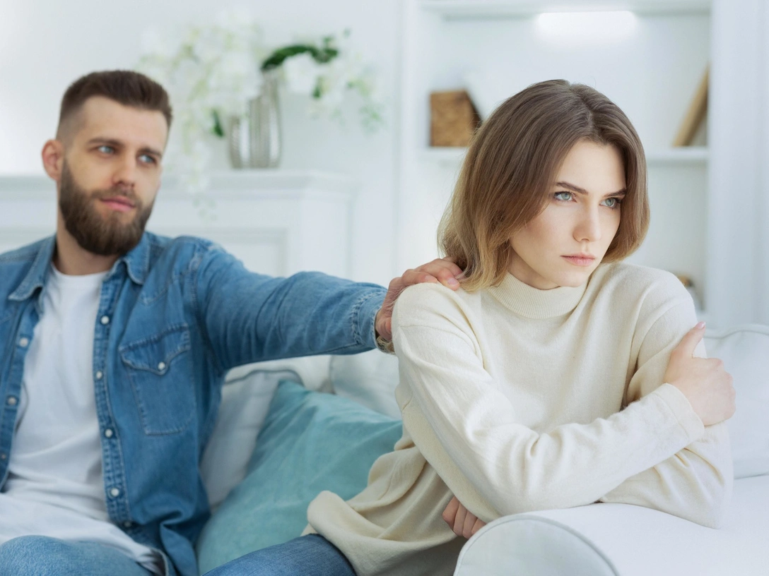 «А я говорила!»: 6 худших способов поддержать партнера в трудной ситуации | marieclaire.ru