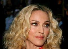 Мадонна сменила имидж и стала похожа на Ларису Гузееву