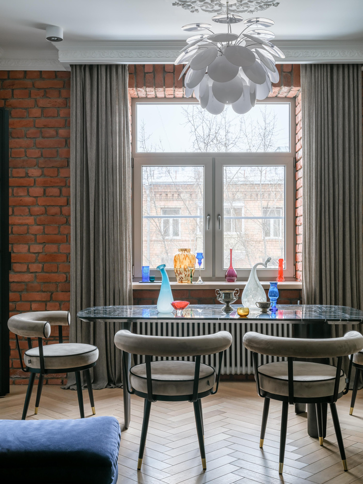 Яркая квартира 80 м² для творческой пары в Москве