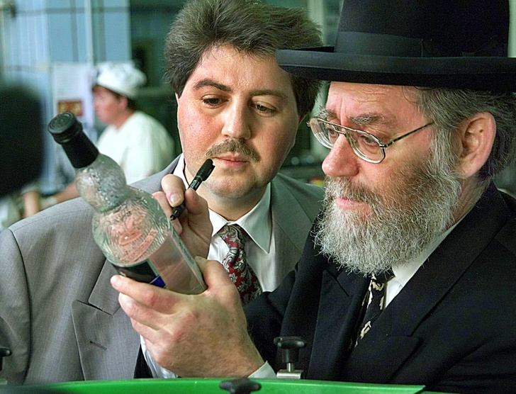 Какую водку можно пить евреям?