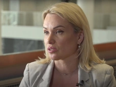 «Не знаю, что он хочет. Я в шоке!»: Марина Овсянникова не понимает, почему муж подал на нее в суд