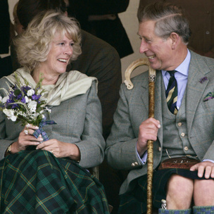 Любовь сквозь годы: 20 самых трогательных фото принца Чарльза и герцогини Камиллы