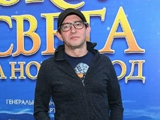 Константин Хабенский, Дарья Мороз, Валерия Гай Германика побывали на премьере мюзикла «Вокруг света за Новый год»