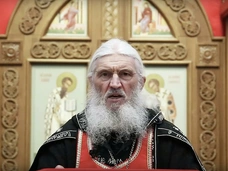 Отца Сергия отлучили от церкви и запретили быть прихожанином
