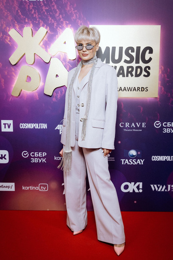 Анна Шульгина на премии «Жара Music Awards-2021»