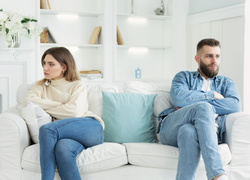 Крах любви: 5 тревожных признаков, что ваш брак не переживет кризис