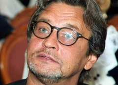 Александр Домогаров стал жертвой мошенницы
