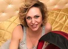 Алла Довлатова боится за старших детей