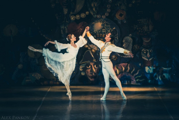 «Музыка у нас в теле»: худрук театра классического балета Наталия Касаткина о современных балеринах