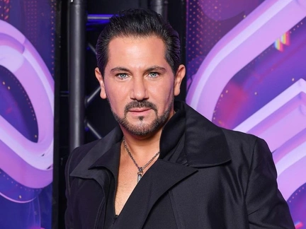 Звезда шоу «Суперстар» Авраам Руссо: «За мной по пятам следуют три максимально вооруженных человека»