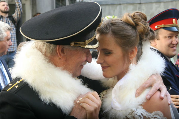 Иван Иванович и Наталья поженились год назад