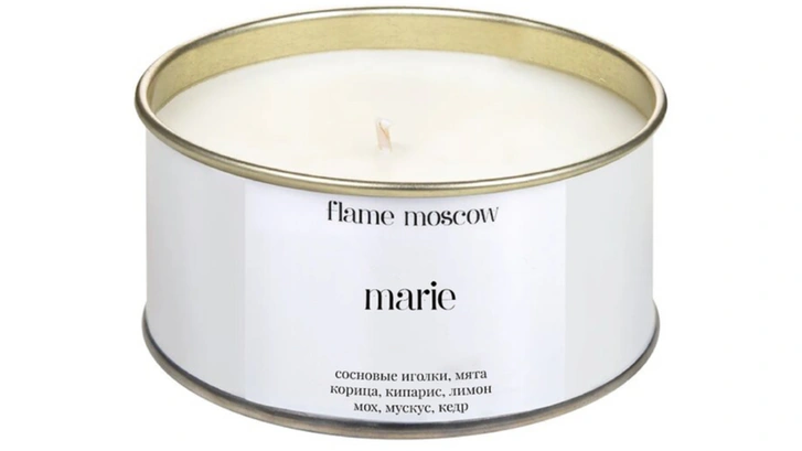 Хвоя, кипарис, корица, кедр. Свеча Marie, DÁJE Store, dajestore.com. 2 750 ₽.