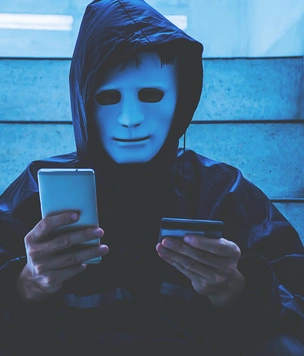 Новый вид мошенничества: почему нельзя соглашаться на удаление кредитной истории