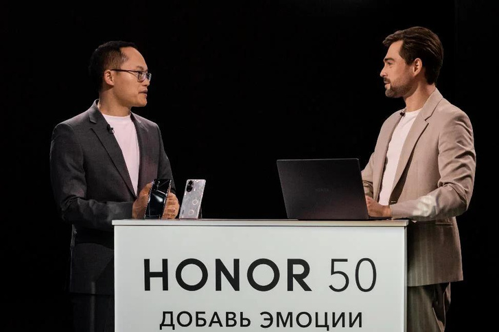 Мурад Османн, Надежда Сысоева и другие гости на презентации смартфонов HONOR 50