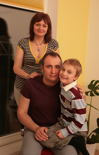 Ещенко объяснил, почему перестал общаться с сыном после развода: «Он мне не звонит, но деньгами я помогаю все равно»