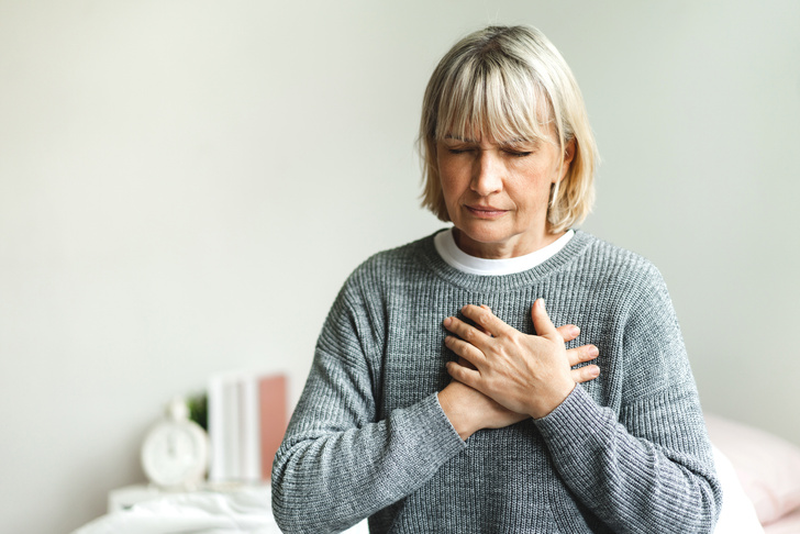 Как по боли в груди определить инфаркт, пневмонию и разрыв пищевода
