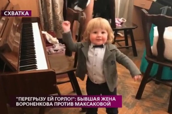 Мать Дениса Вороненкова хотела достать клок волос Вани для проведения ДНК-теста