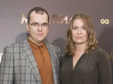 Пытался съесть наркотики и укусил сотрудника ДПС за палец: на мужа Кристины Бабушкиной завели два уголовных дела