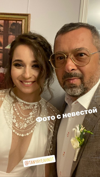 Солист «Дискотеки Авария» Алексей Рыжов выдал дочь замуж