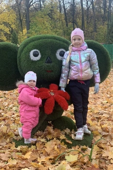 Елизавета Гоморова, 6 лет, Арина Гоморова, 1 год 3 месяца, г Москва