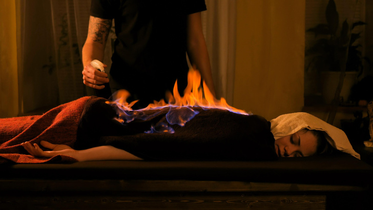 Почему массаж огнем, который рекламирует Боня, опасен для женщин — объясняет врач